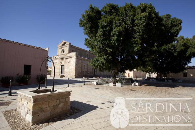 Cattedrale di Santa Maria di Monserrato - Tratalias